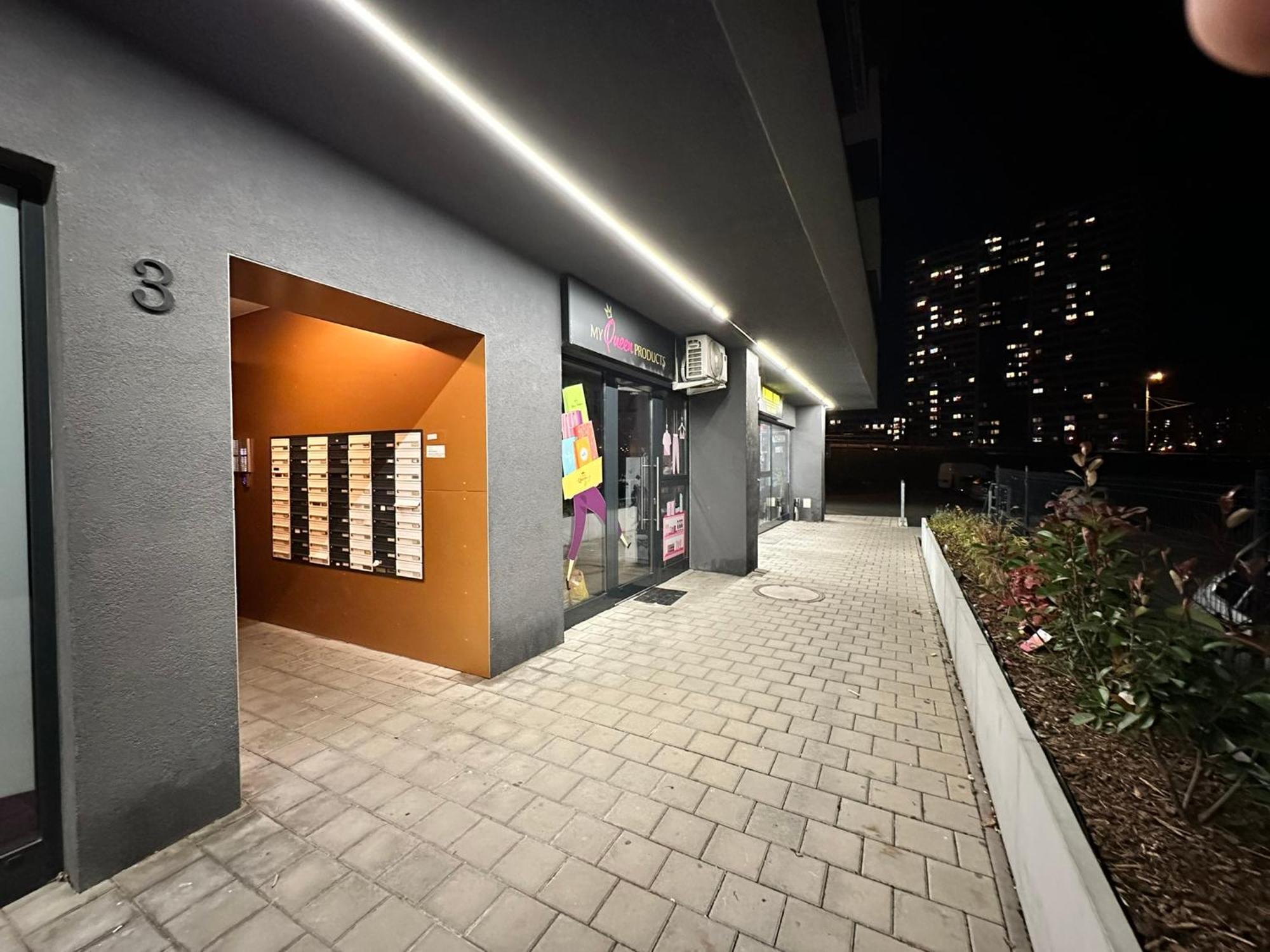 Novozariadeny Apartman Pri Starom Moste Братислава Экстерьер фото